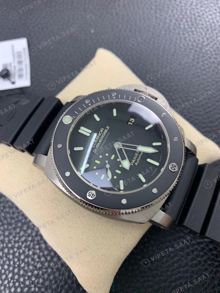 Jaeger-LeCoultre Master Control Beyaz Kadran Kahverengi Deri Super Clone Eta Eta Saat detay 5