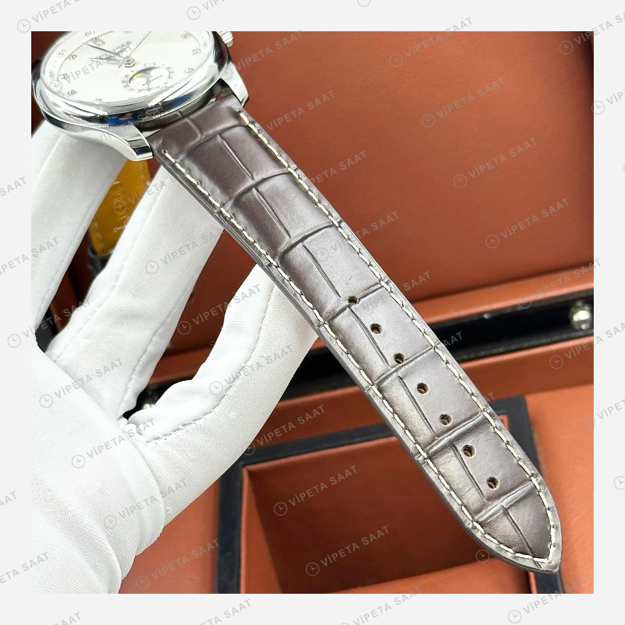Longines Master Collection Beyaz Ay Evreli Deri Gündüz Super Clone ETA Eta Saat karşıdan görünüm