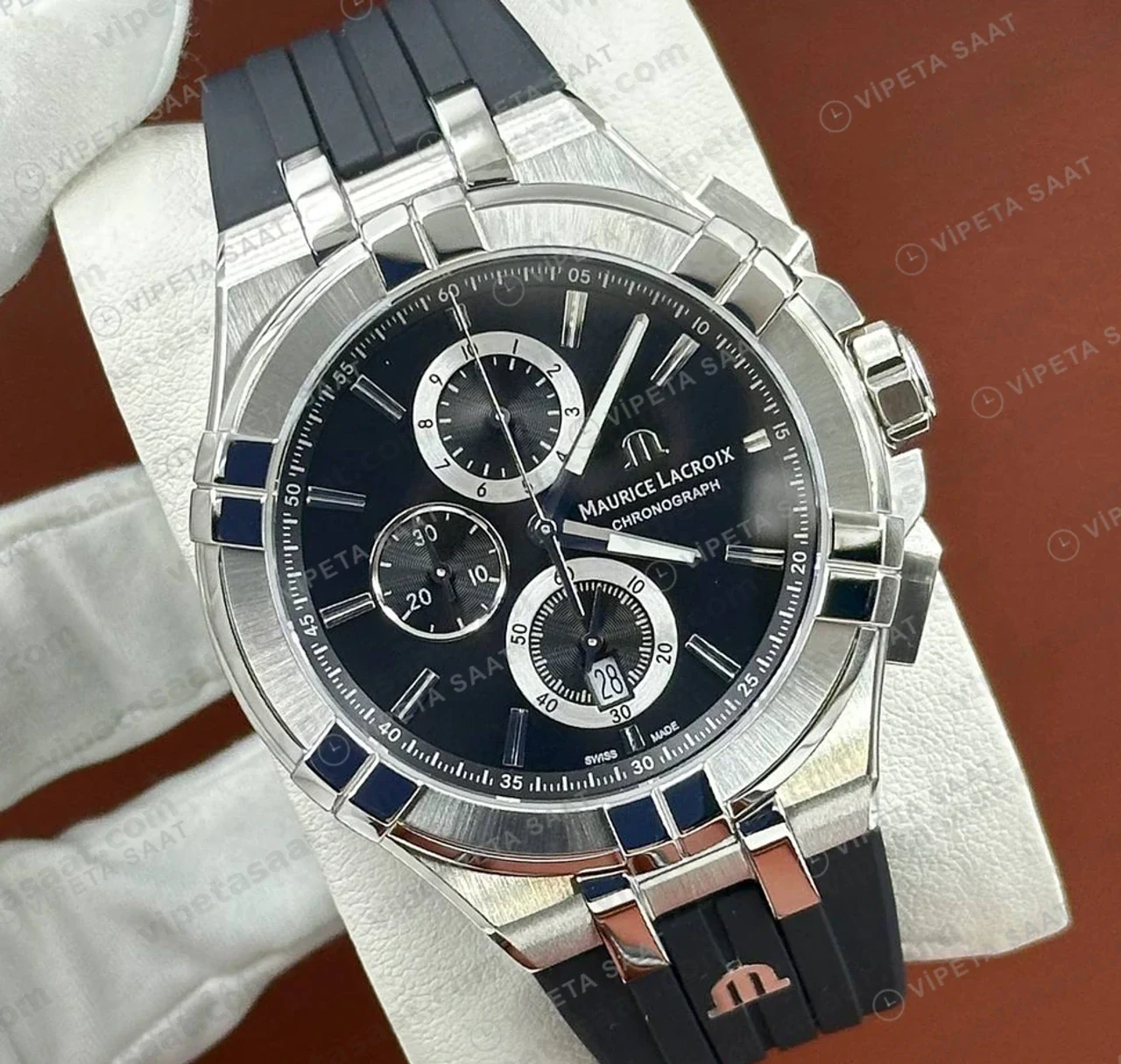 Maurice Lacroix Aikon Siyah Kronograf Kauçuk Gece Super Clone ETA Saat detay 6