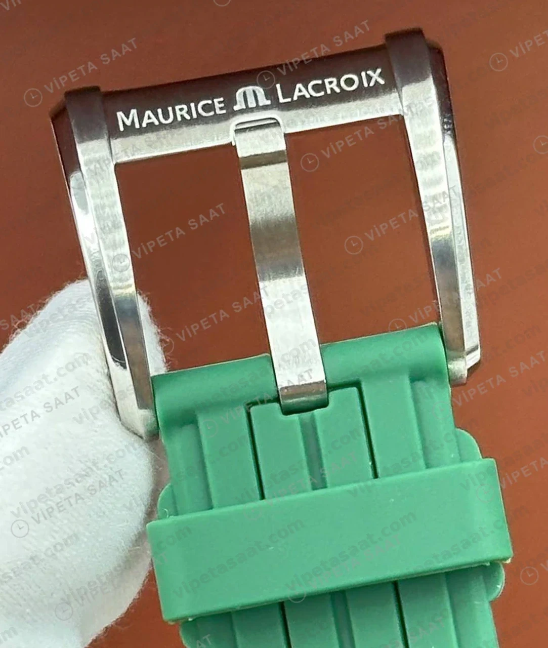 Maurice Lacroix Aikon Yeşil Kronograf Kauçuk Super Clone ETA Saat detay 5