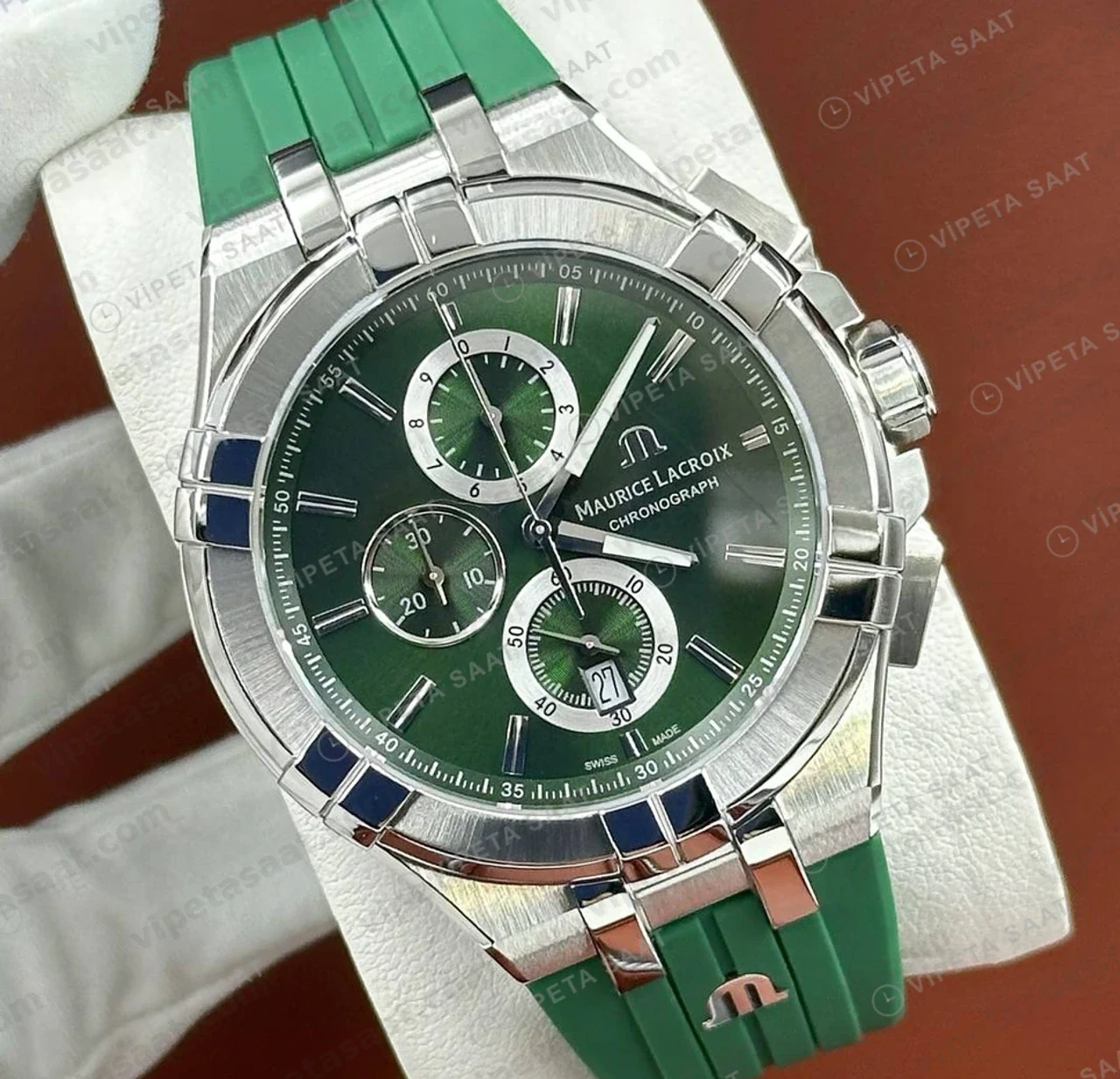 Maurice Lacroix Aikon Yeşil Kronograf Kauçuk Super Clone ETA Saat detay 6
