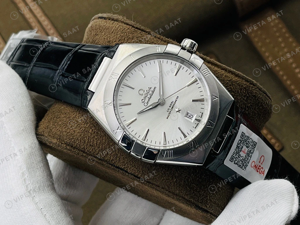 Omega Constellation Beyaz Kadran Celik Kasa Siyah Deri Super Clone Eta Eta Saat detay 4