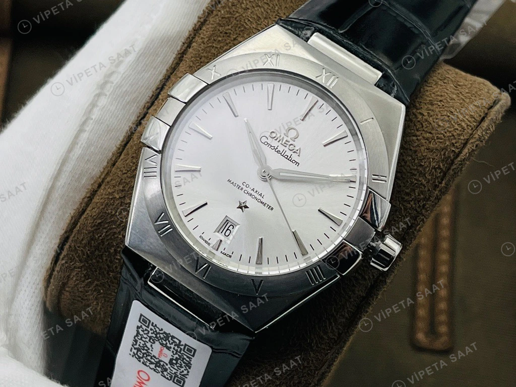 Omega Constellation Beyaz Kadran Celik Kasa Siyah Deri Super Clone Eta Eta Saat detay 6