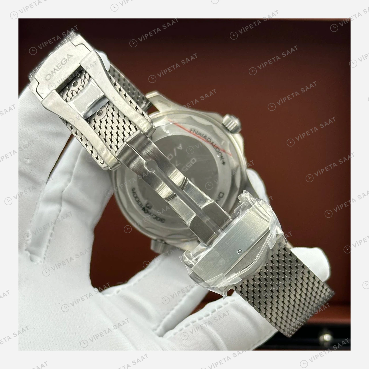 Omega Seamaster 300 Siyah Kadran Çelik Örgü İkon Super Clone ETA Eta Saat detay 8