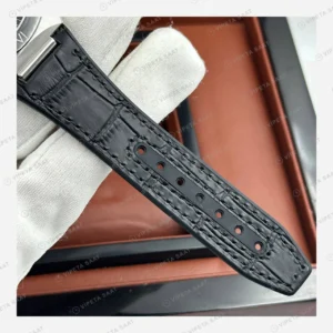 Omega Seamaster Aqua Terra Siyah Roma Kadran Deri Super Clone ETA Eta Saat karşıdan görünüm