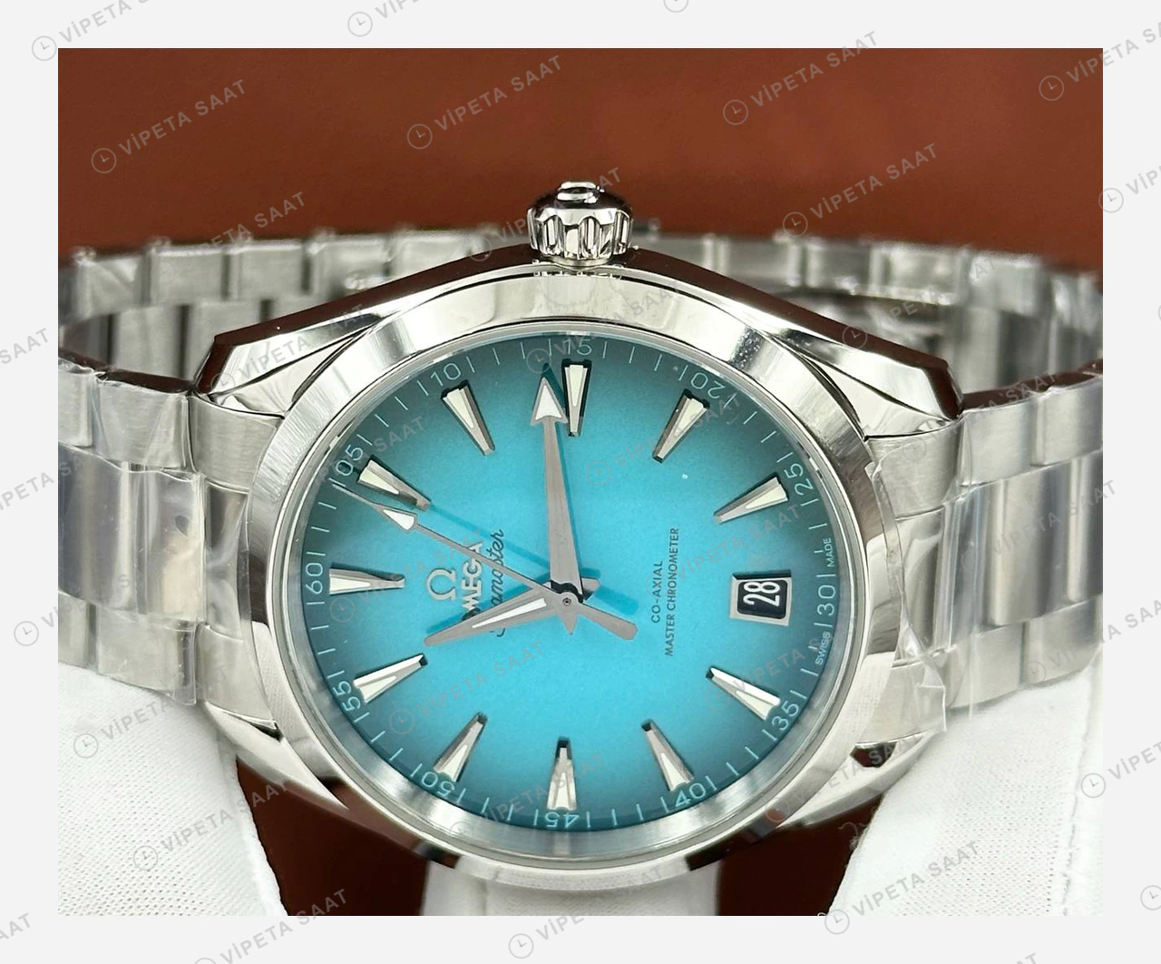 Omega Seamaster Aqua Terra Turkuaz Kadran Çelik Klasik Super Clone ETA Eta Saat karşıdan görünüm