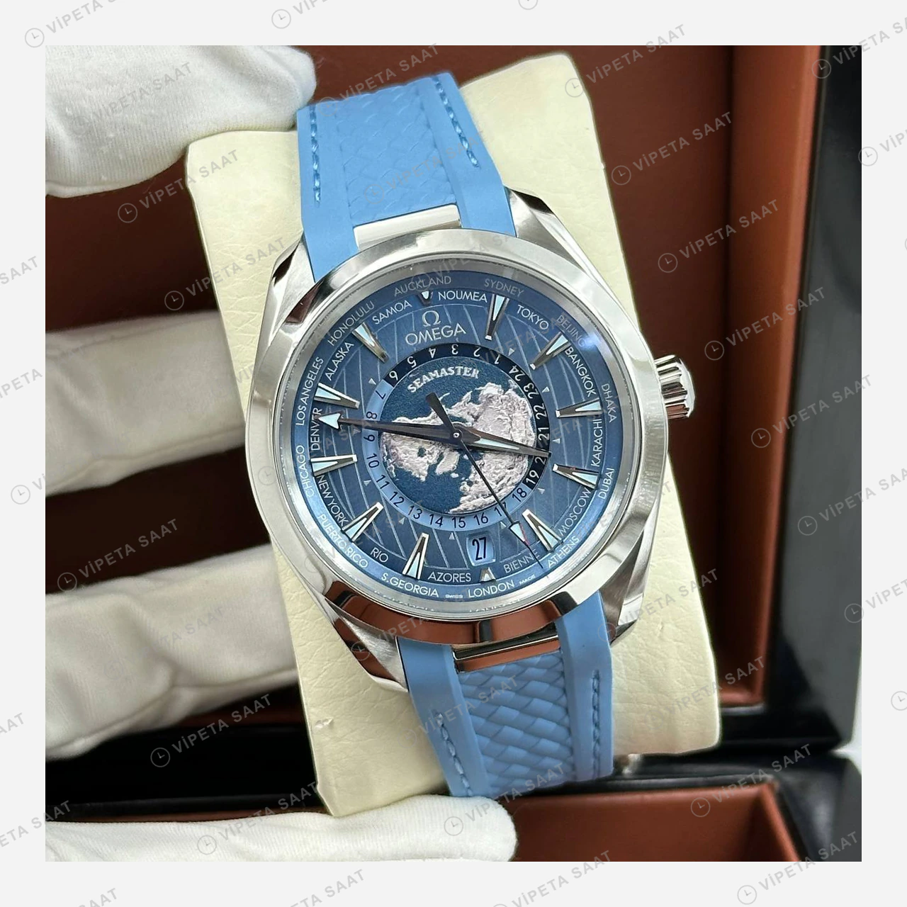 Omega Seamaster Aqua Terra Worldtimer Mavi Kadran Deri Super Clone ETA Eta Saat detay 7