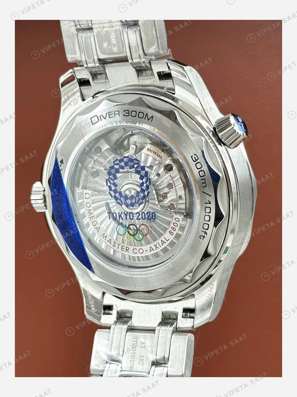 Omega Seamaster Diver 300M Beyaz Kadran Mavi Bezel Çelik Super Clone ETA Eta Saat detay 3