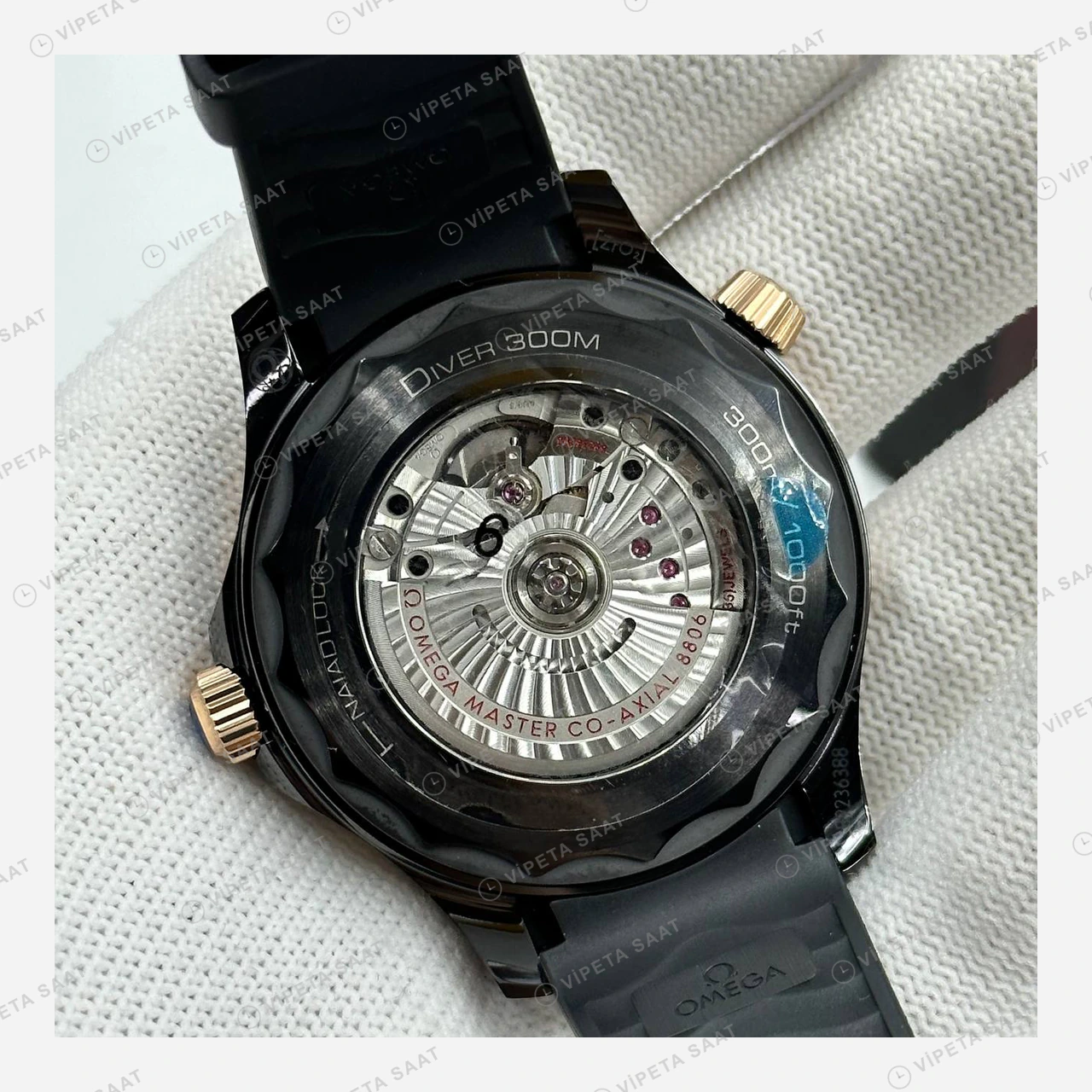 Omega Seamaster Diver 300M Siyah Dalga Kadran İki Renk Kauçuk Super Clone ETA Eta Saat detay 7