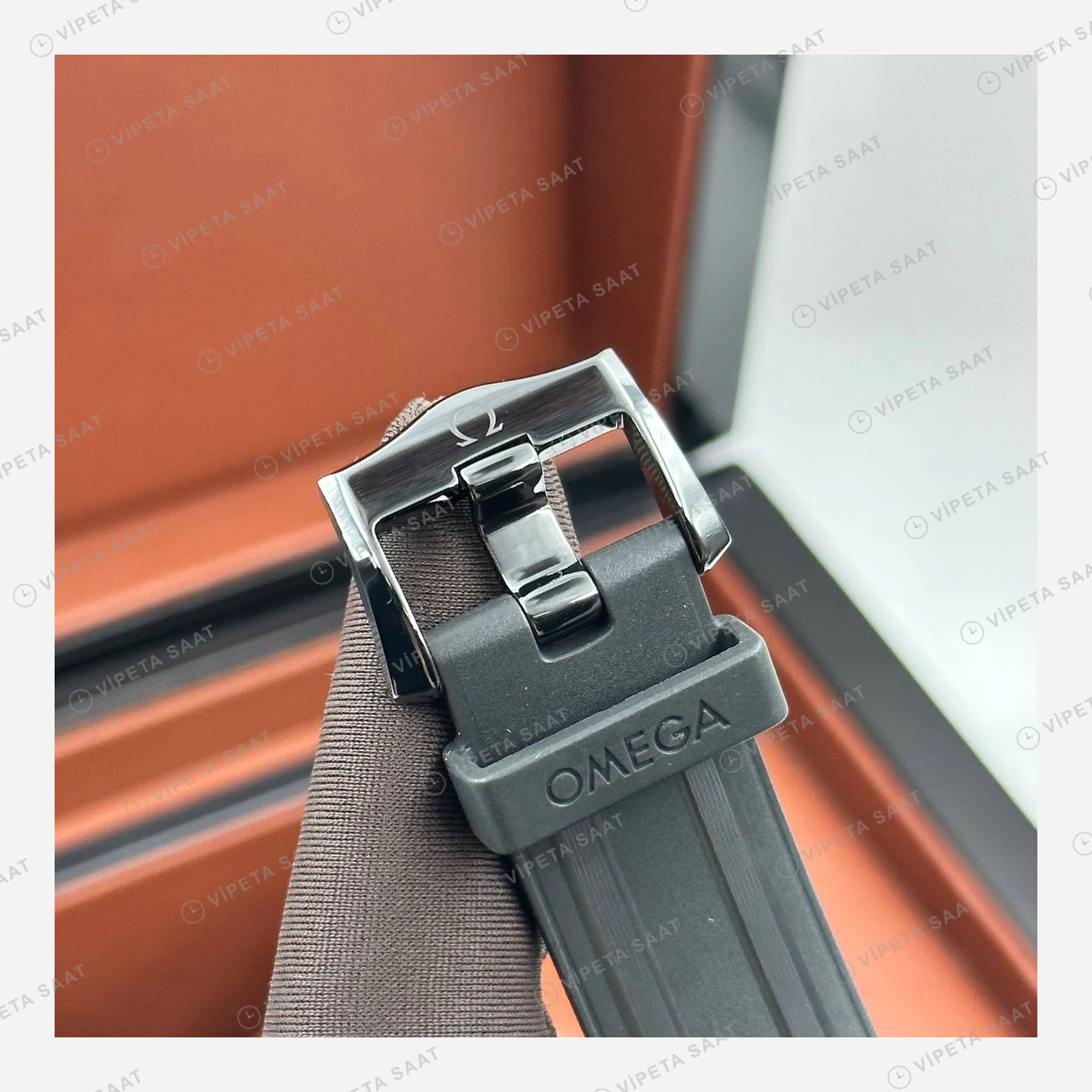 Omega Seamaster Diver 300M Siyah Dalga Kadran Kauçuk Super Clone ETA Eta Saat detay 5