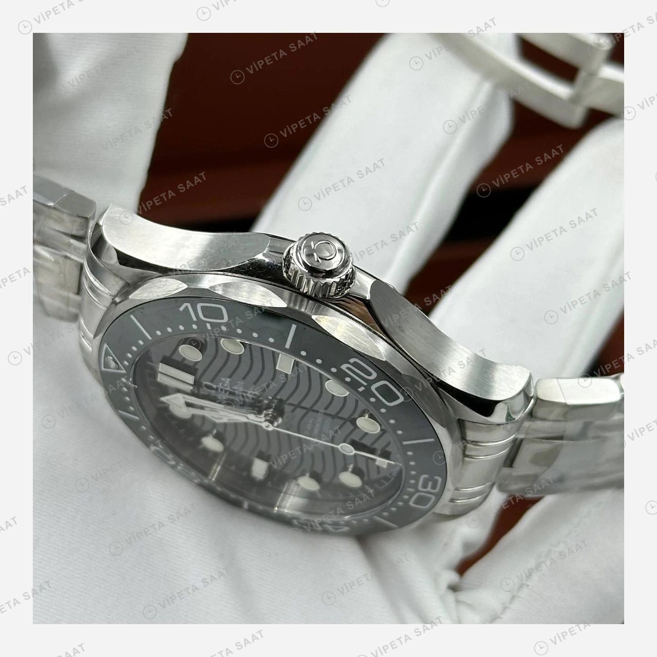 Omega Seamaster Diver 300M Yeşil Kadran Çelik Super Clone ETA Eta Saat detay 6