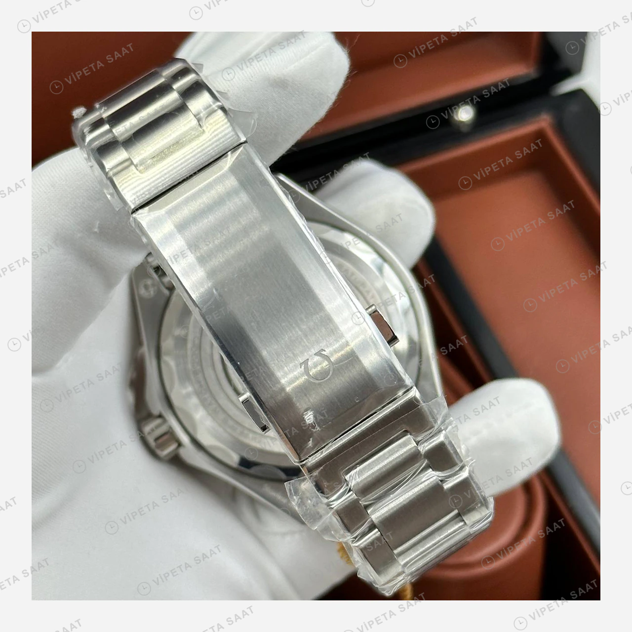 Omega Seamaster Planet Ocean Beyaz Kadran GMT Çelik Super Clone ETA Eta Saat detay 5