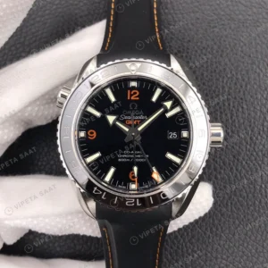 Omega Seamaster Planet Ocean GMT Siyah Kadran Kaucuk Kordon Super Clone Eta Eta Saat karşıdan görünüm