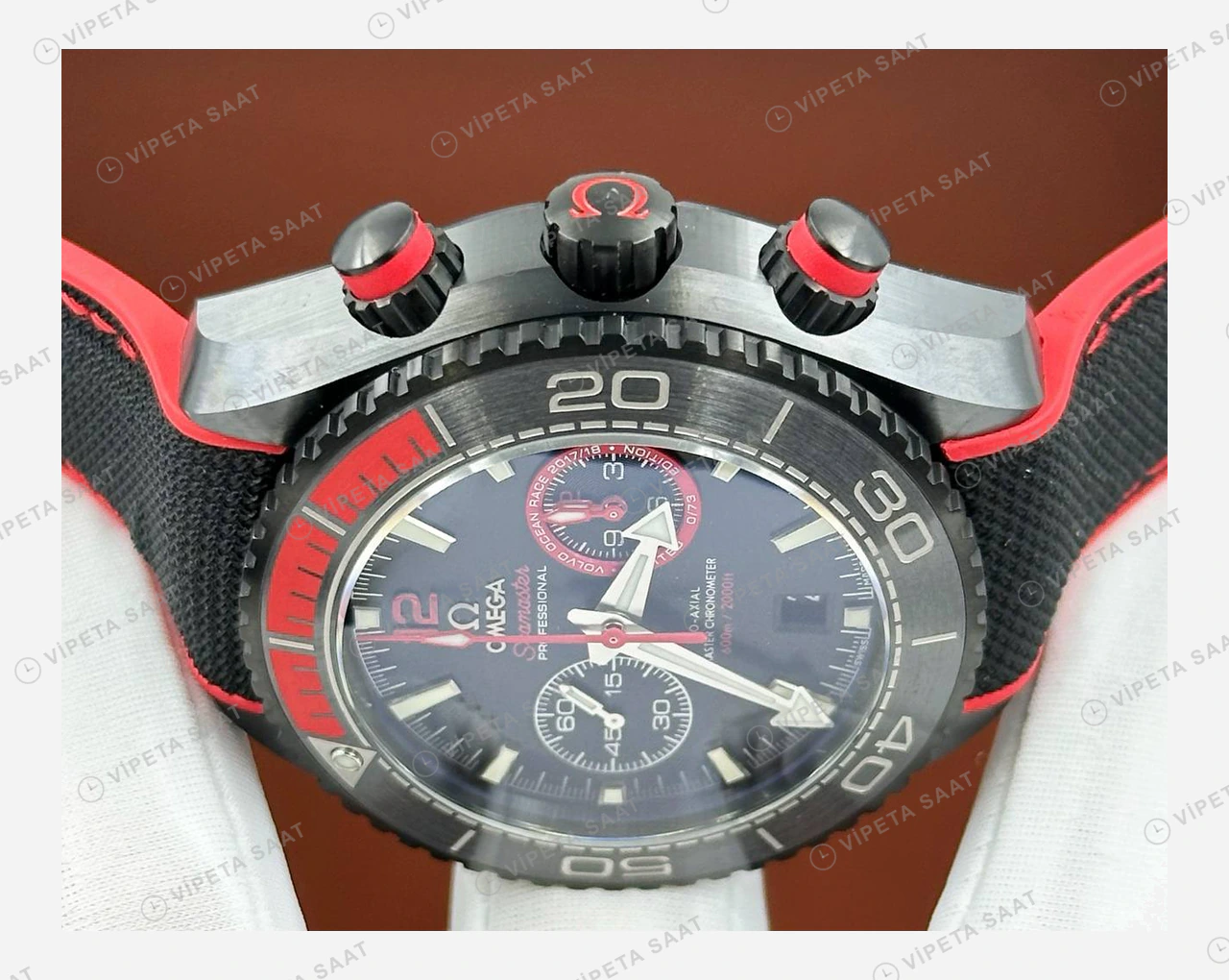 Omega Seamaster Planet Ocean Gri Kırmızı Kronograf Kordon Super Clone ETA Eta Saat detay 4
