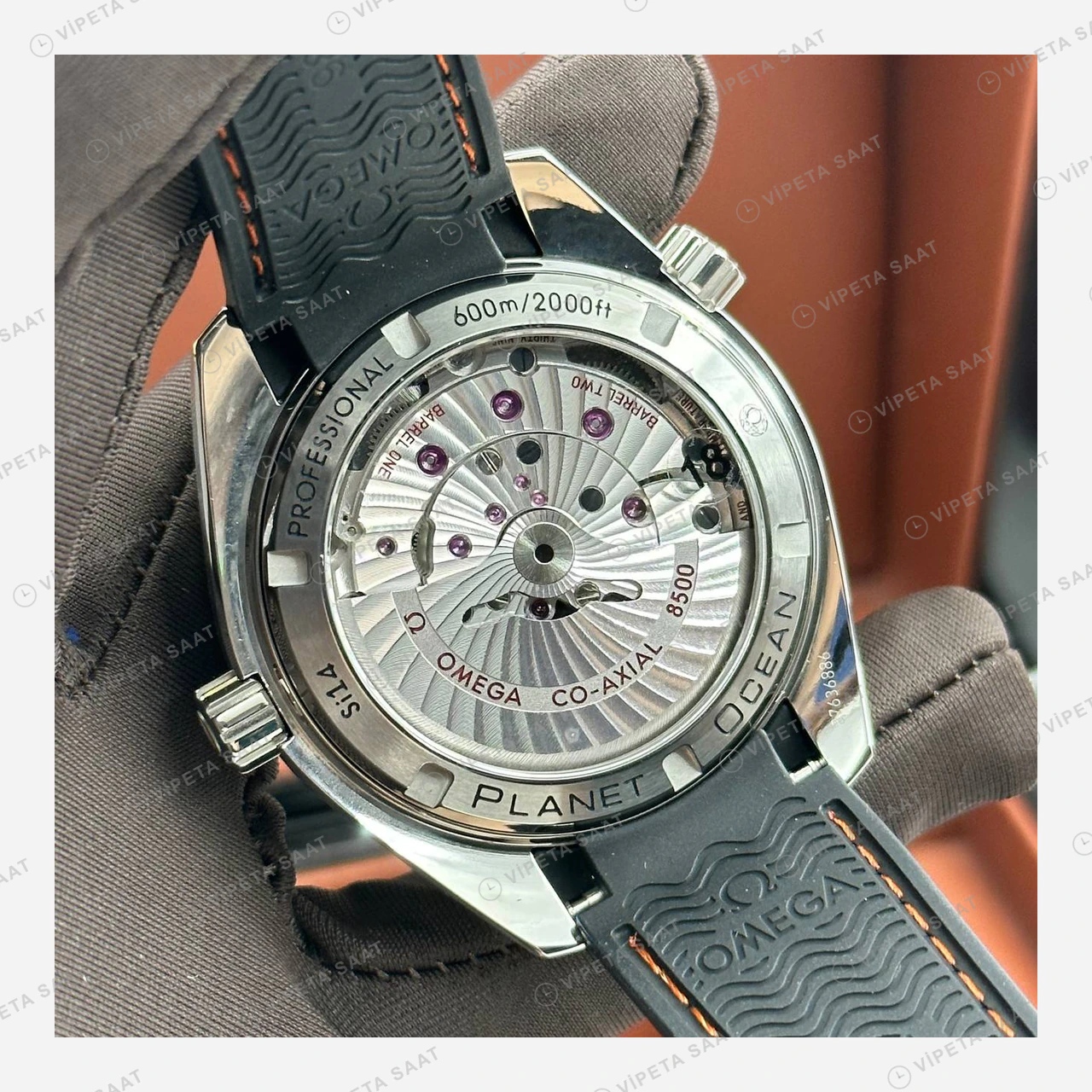 Omega Seamaster Planet Ocean Siyah Kadran Gri Kauçuk Super Clone ETA Eta Saat detay 4