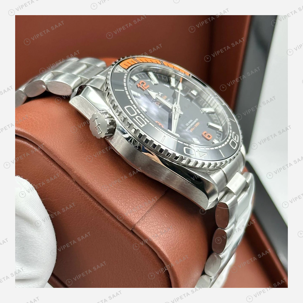 Omega Seamaster Planet Ocean Turuncu Bezel Çelik Super Clone ETA Eta Saat detay 4
