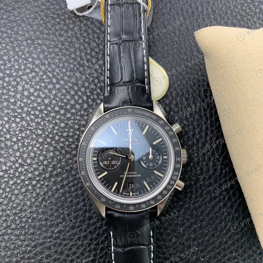 Omega Speedmaster Moonwatch Siyah Kadran Seramik Bezel Siyah Deri Super Clone Eta Eta Saat detay 9