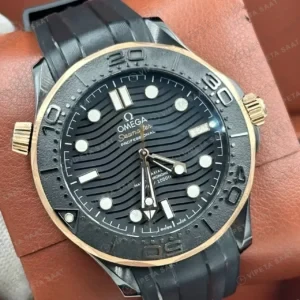 Omega 42 mm 210.30.42 Seamaster Diver 300m Siyah Dalga Kadran Iki Renk Kaucuk Super Clone ETA Saat kırp kapak