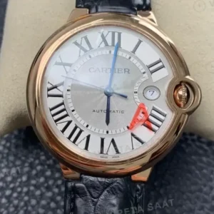 Cartier Ballon Bleu 33 mm WJBB0033 Gumus Kadran Rose Kasa Siyah Deri Kordon Super Clone ETA Saat kırp kapak