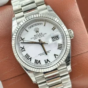 Rolex Day-Date 40 mm 228238 Roma Rakamlı Beyaz Kadranlı Sarı Altın President Fluted Bezel 3255 Super Clone ETA Saat kırp kapak