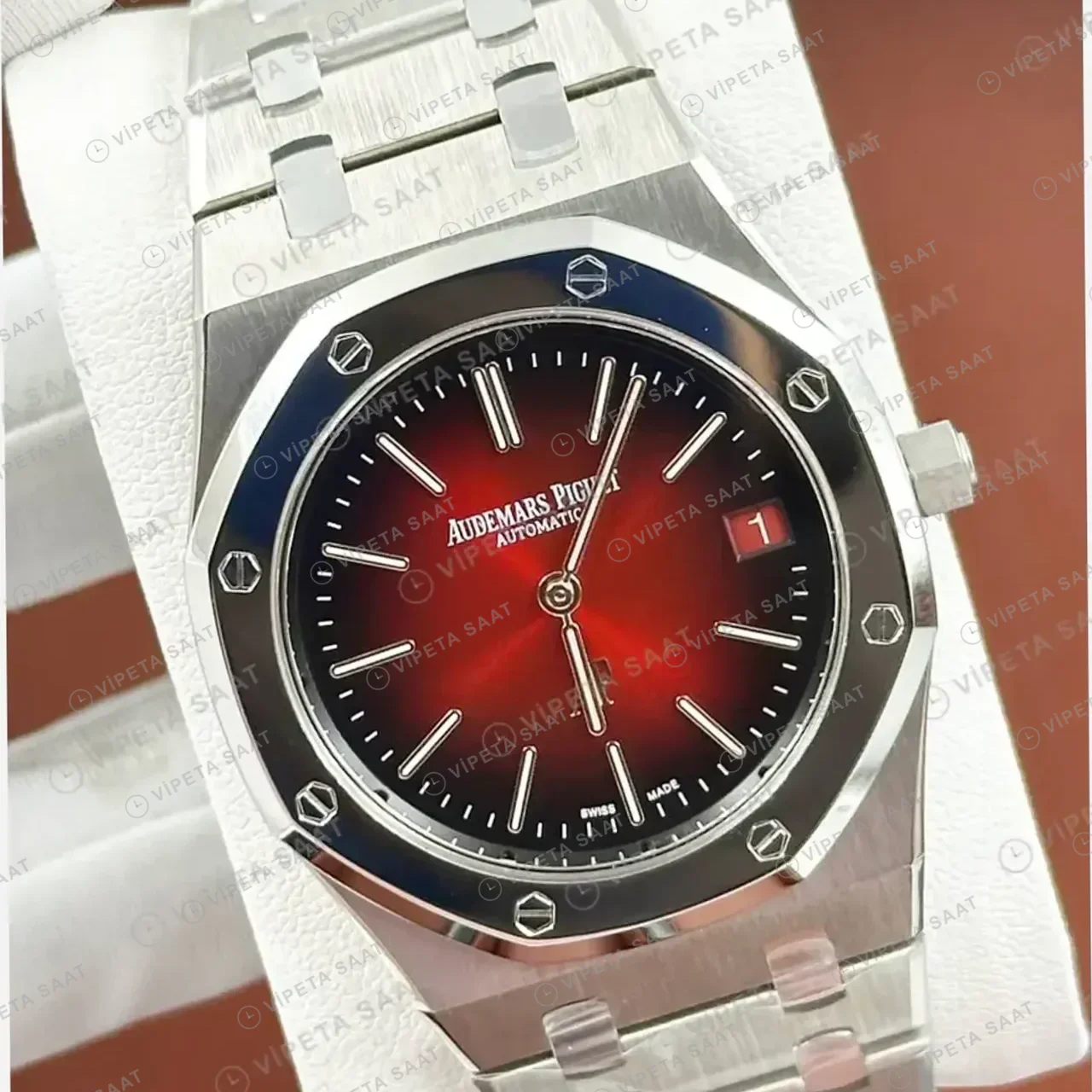 Audemars Piguet 16202XT Kırmızı Kadranlı Jumbo Extra-Thin Super Clone ETA Saat kırp kapak