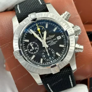 Breitling Avenger B01 44 mm Siyah Kronograf Gri Nato AB0147101B1X1 Super Clone ETA Saat kırp kapak