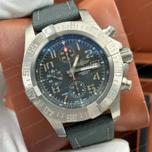 Breitling Avenger B01 44 mm Siyah Kronograf Kauçuk AB0147101B1X1 Super Clone ETA Saat kırp kapak