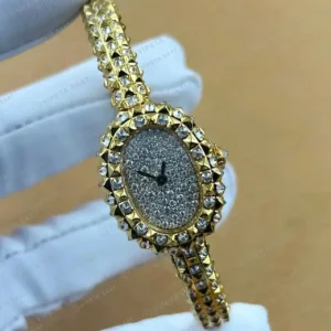 Cartier Baignoire Clou De Paris Sarı Altın Taşlı Pave Kadran Bayan Super Clone ETA Saat kırp kapak