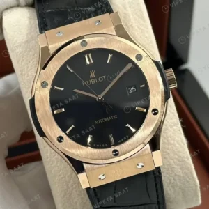 Hublot Classic Fusion Rose Gold Siyah Kadran Deri Super Clone ETA Saat kırp kapak