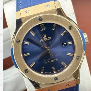 Hublot Classic Fusion Mavi Kadran Rose Bezel Kauçuk Super Clone ETA Saat kırp kapak