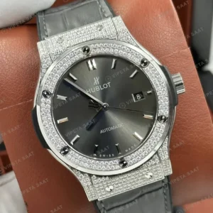 Hublot Classic Fusion Gri Kadran Elmas Taşlı Deri Gece Super Clone ETA Saat kırp kapak