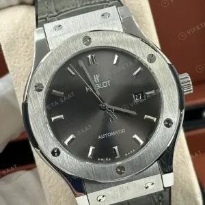 Hublot Classic Fusion Titanyum Gri Kadran Deri Bileklik Super Clone ETA Saat kırp kapak