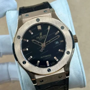 Hublot Classic Fusion Siyah Kadran Deri Düz Super Clone ETA Saat kırp kapak