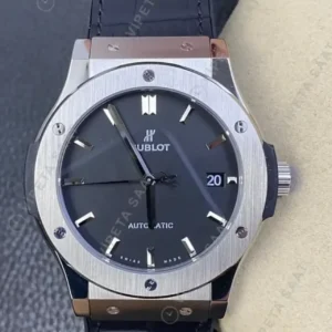 Hublot GMT-Master II Classic Fusion Celik Kasa Gümüş Kadran Siyah Deri Super Clone ETA Saat kırp kapak