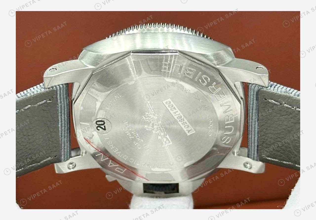 Panerai 42 mm PAM01222 Submersible Siyah Kadran Gri Kordon Super Clone ETA Eta Saat detay 3