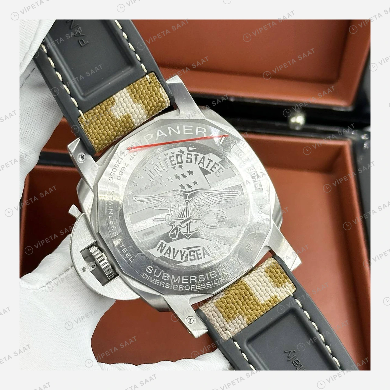 Panerai 42 mm PAM01222 Submersible Titanyum Gri Kadran Nato Super Clone ETA Eta Saat detay 6