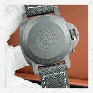Panerai 44 mm PAM01226 Luminor Marina Karbon Yeşil Kadran Klasik Super Clone ETA Eta Saat karşıdan görünüm