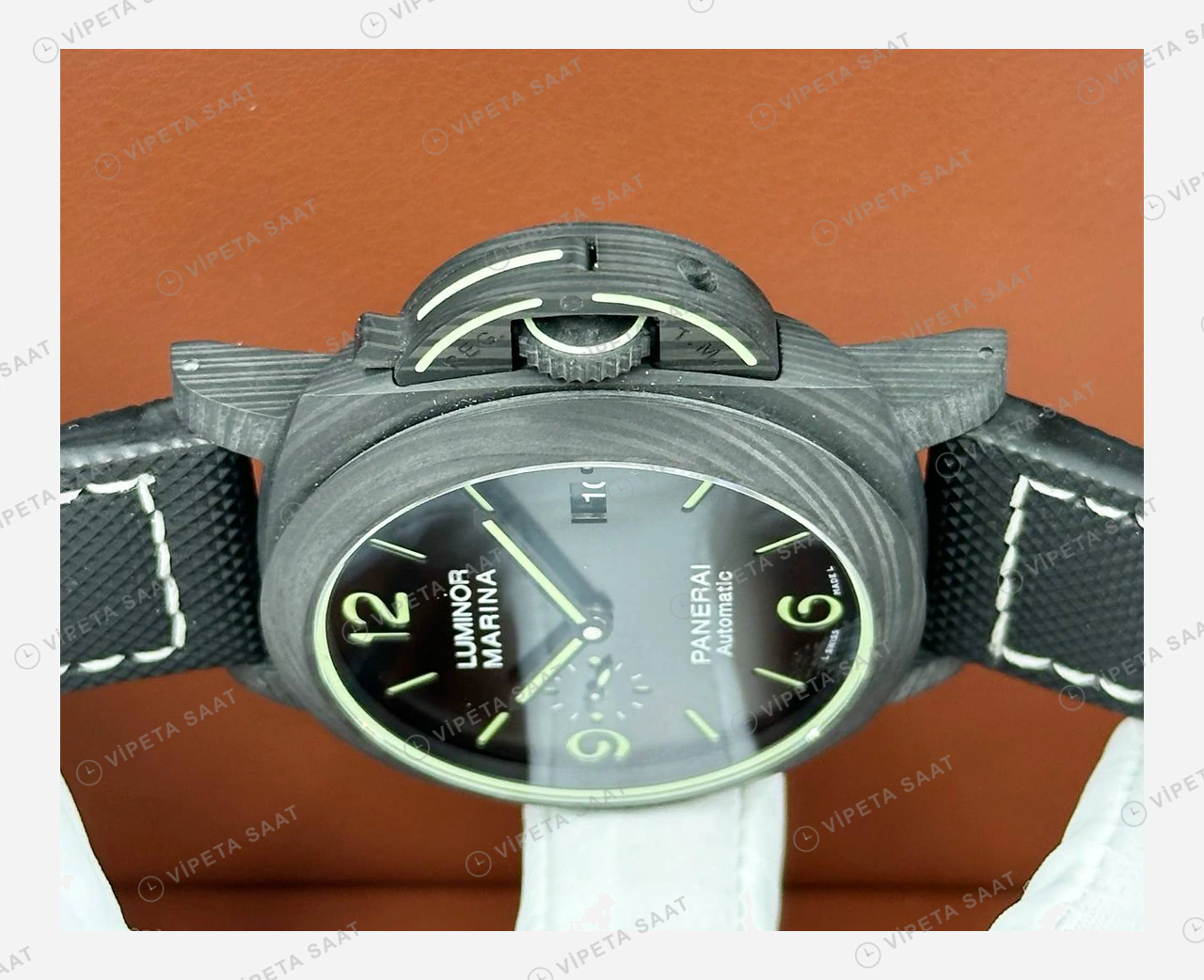 Panerai 44 mm PAM01226 Luminor Marina Karbon Yeşil Kadran Klasik Super Clone ETA Eta Saat detay 5