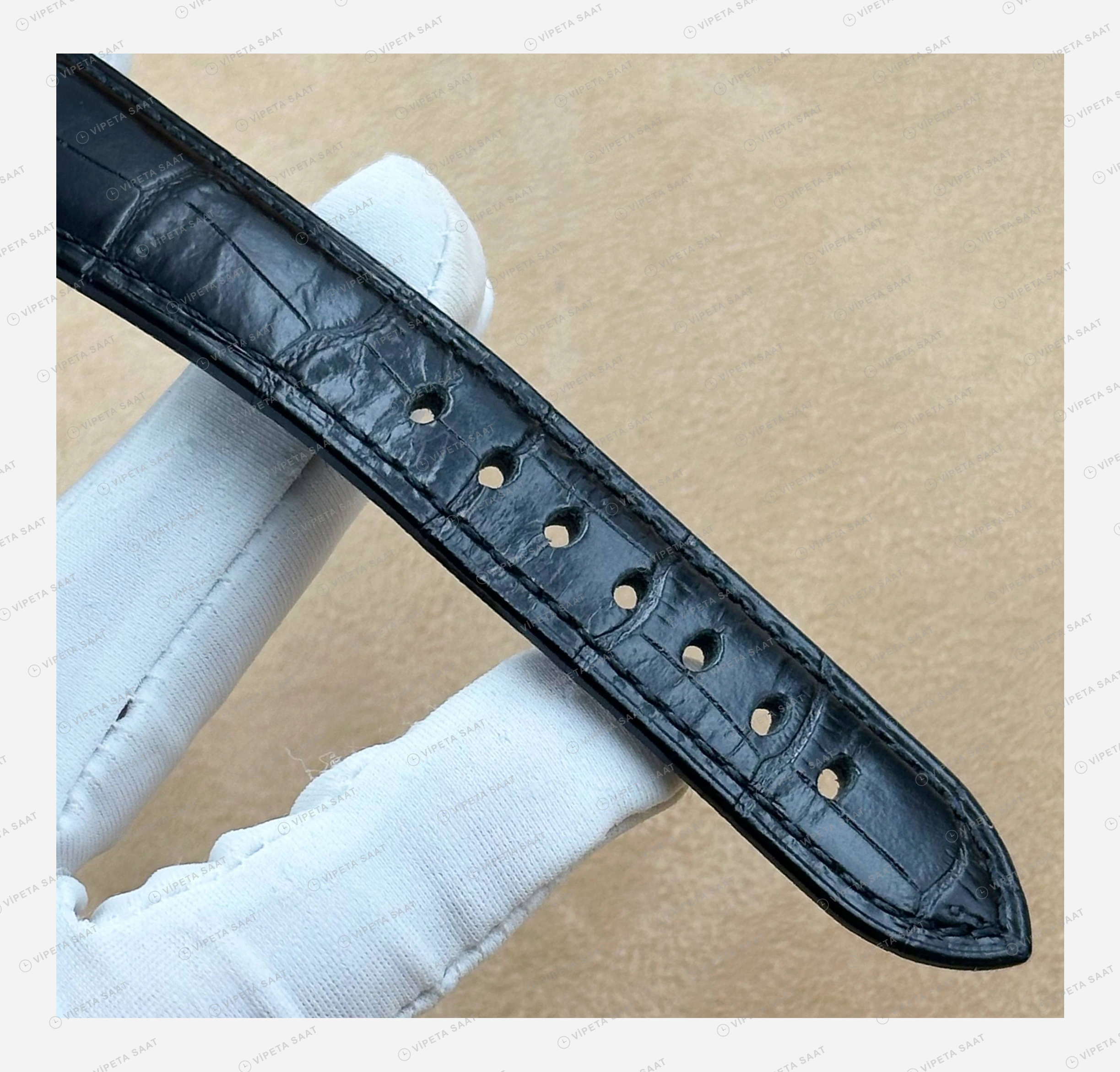 Panerai 44 mm PAM01226 Luminor Marina Yeşil Kadran Doğa 2 Super Clone ETA Eta Saat karşıdan görünüm