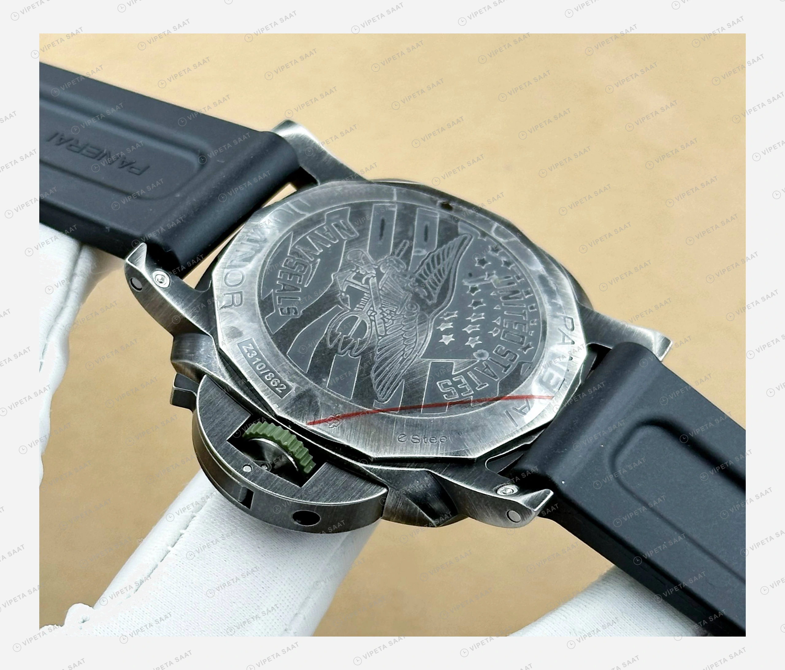 Panerai 44 mm PAM01226 Luminor Marina Yeşil Kadran Doğa 3 Super Clone ETA Eta Saat detay 6