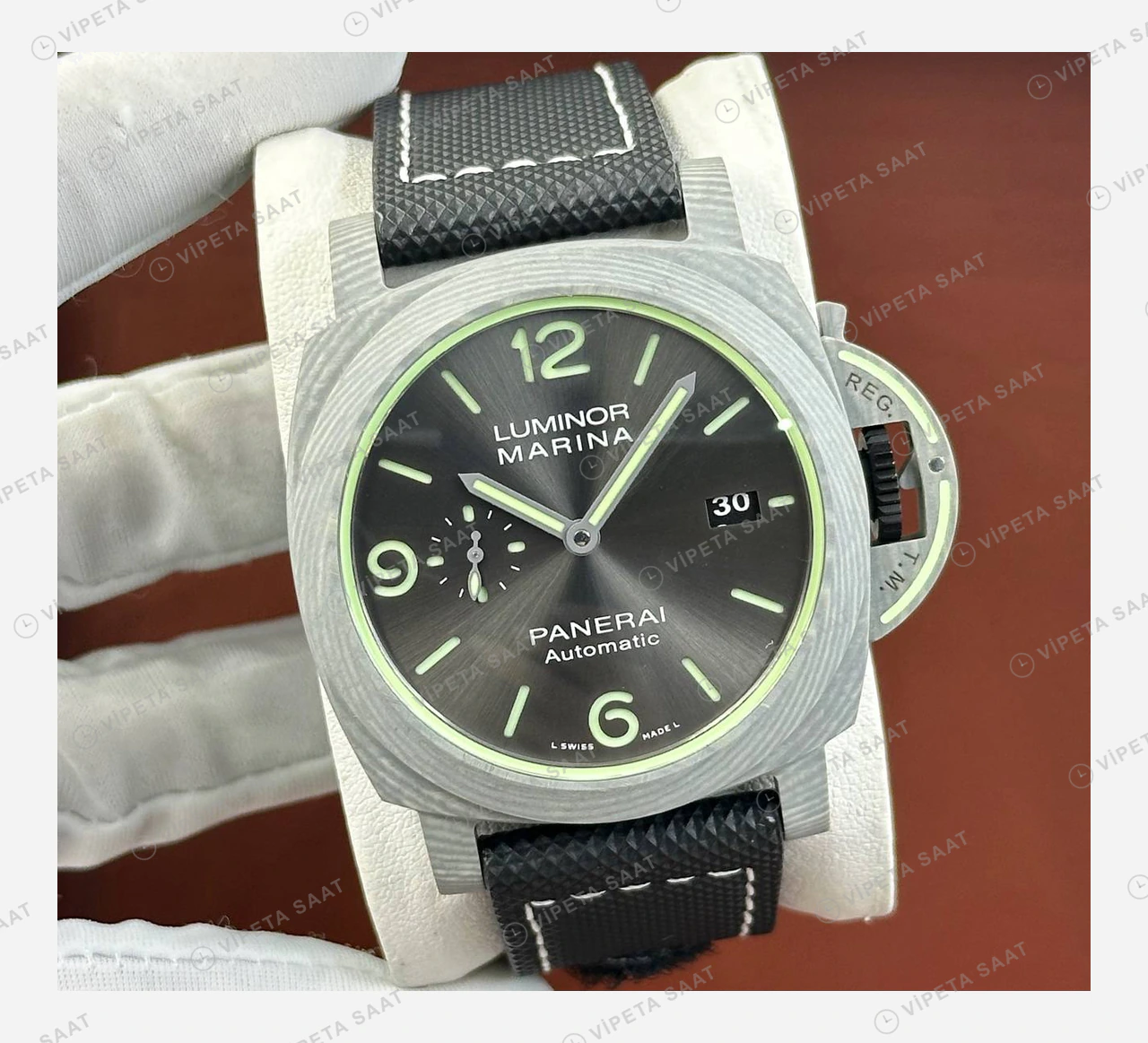 Panerai 44 mm PAM01226 Luminor Marina Yeşil Kadran Super Clone ETA Eta Saat detay 5
