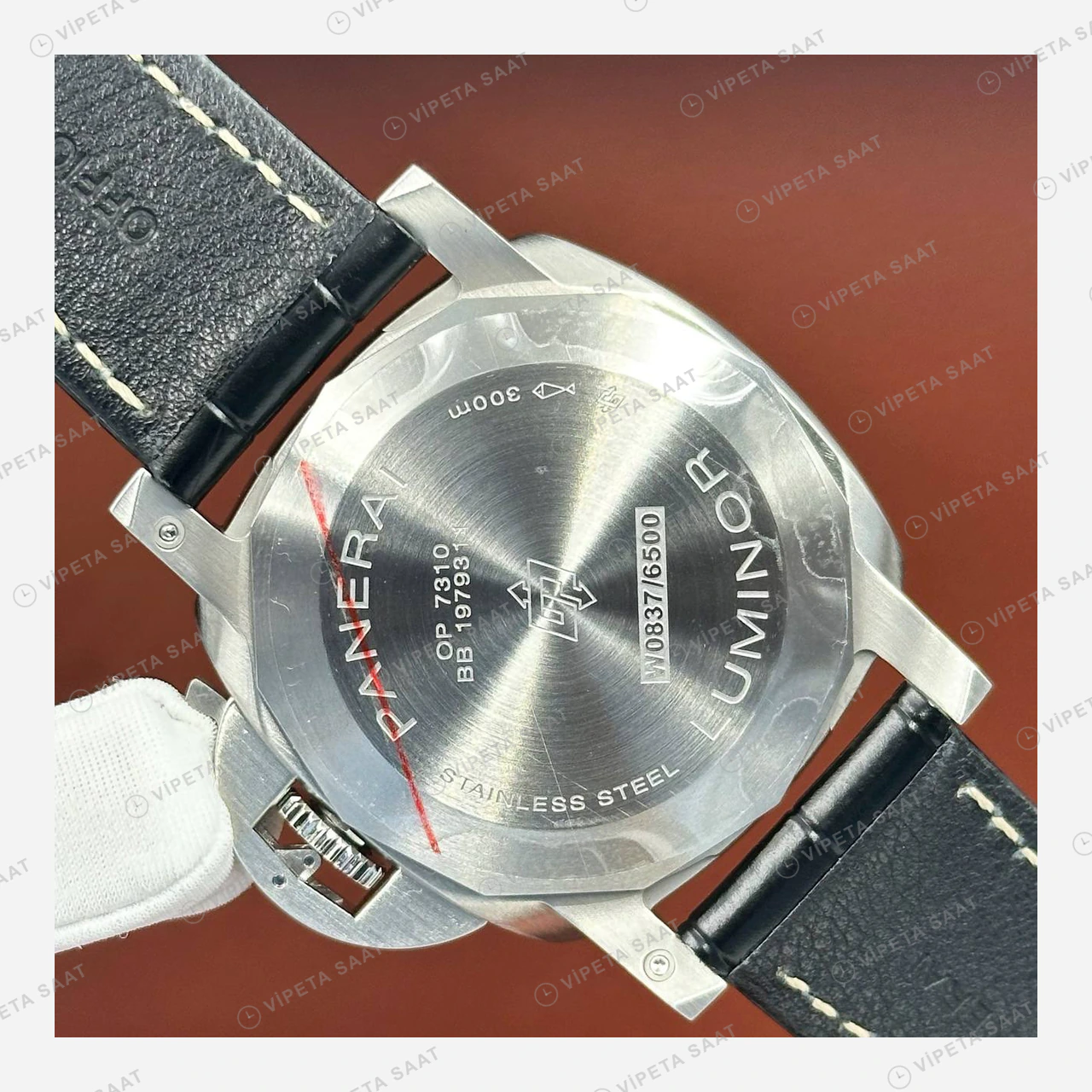 Panerai 44 mm PAM01312 Luminor Marina Siyah Kadran Deniz 2 Super Clone ETA Eta Saat detay 4