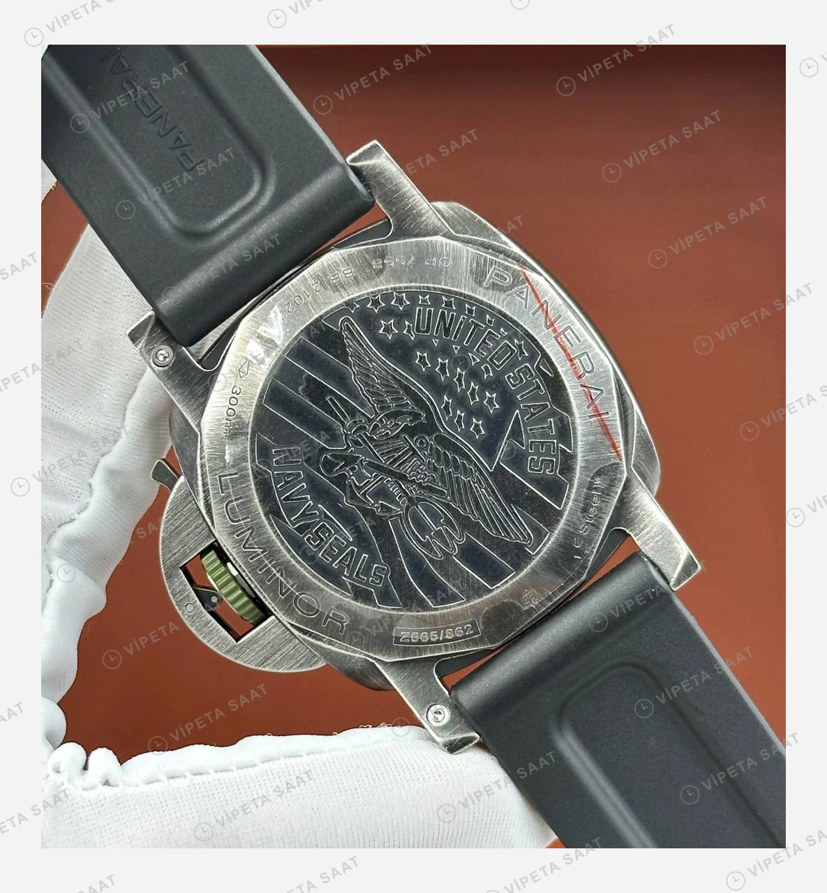 Panerai 44 mm PAM01312 Luminor Marina Siyah Kadran Kauçuk Super Clone ETA Eta Saat detay 8