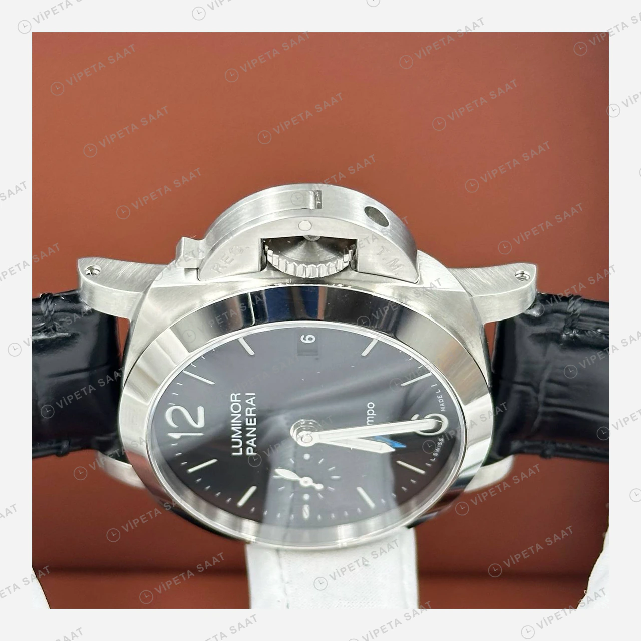 Panerai 44 mm PAM01312 Luminor Marina Siyah Kadran Klasik 2 Super Clone ETA Eta Saat detay 4