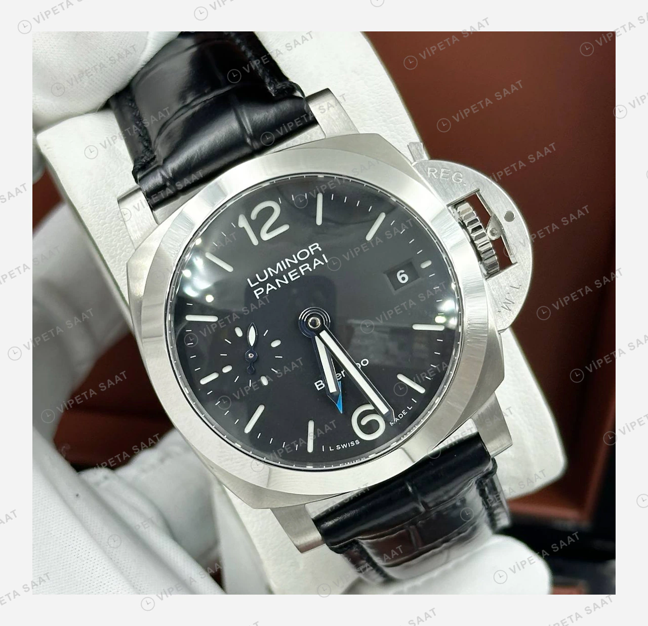 Panerai 44 mm PAM01312 Luminor Marina Siyah Kadran Klasik 2 Super Clone ETA Eta Saat detay 6