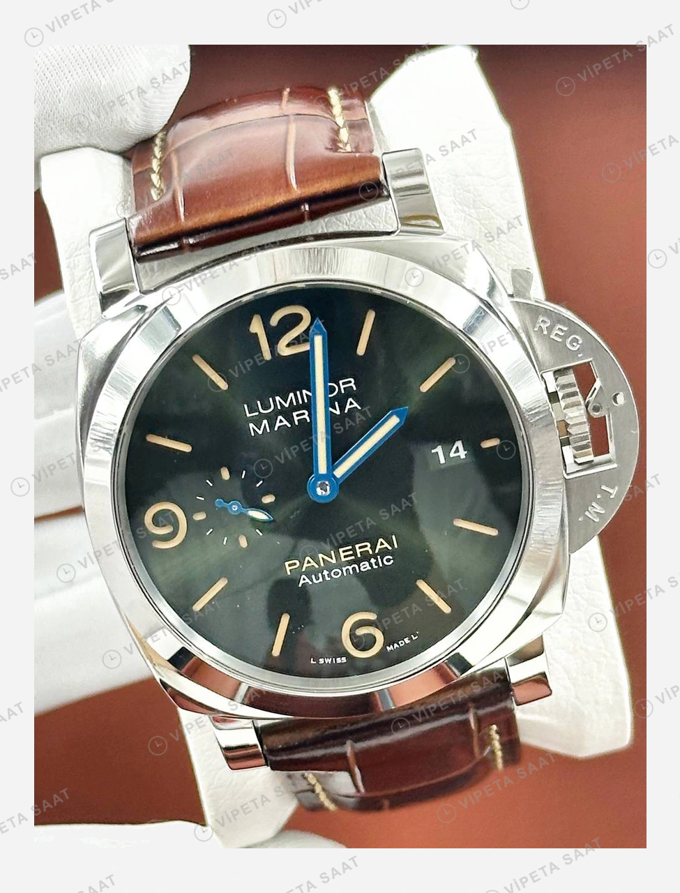 Panerai 44 mm PAM01312 Luminor Marina Siyah Kadran Şık 2 Super Clone ETA Eta Saat karşıdan görünüm