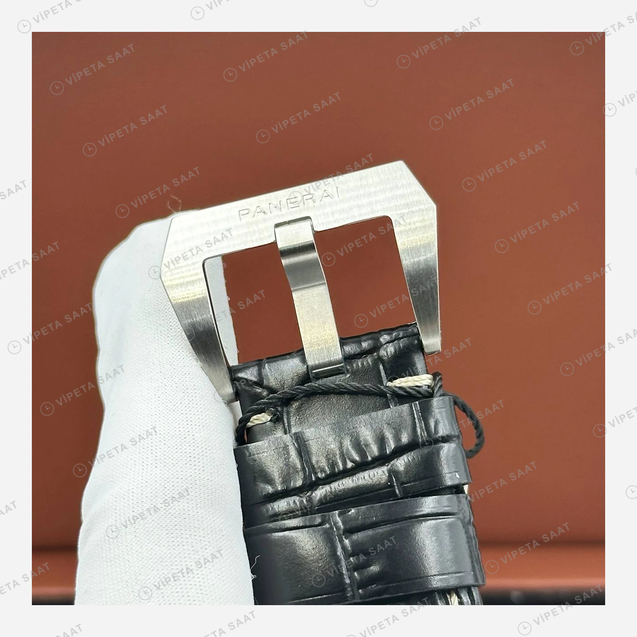 Panerai 44 mm PAM01312 Luminor Marina Siyah Kadran Usta Super Clone ETA Eta Saat karşıdan görünüm