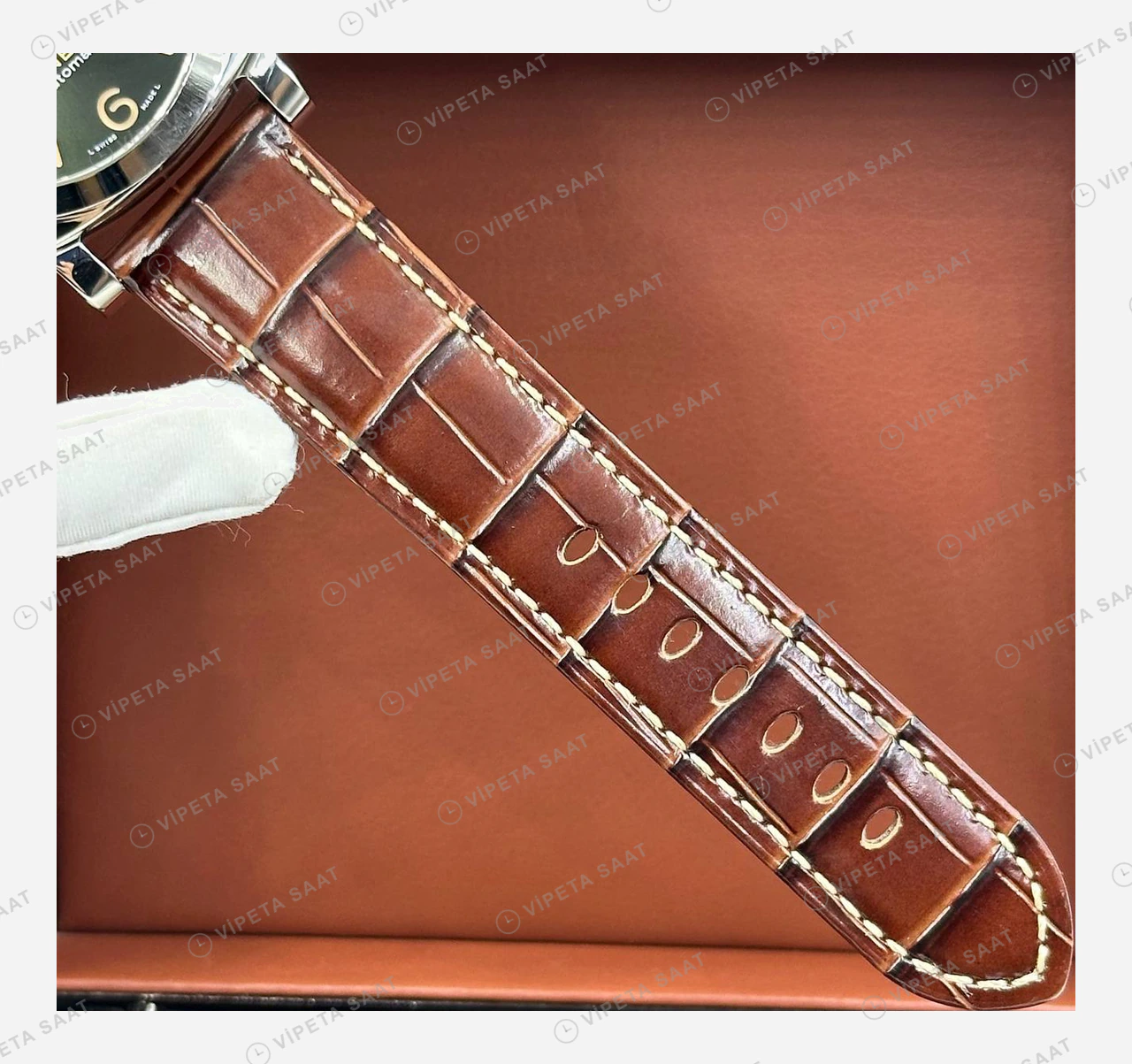 Panerai 44 mm PAM01312 Luminor Marina Siyah Kadran Zarif Super Clone ETA Eta Saat detay 5