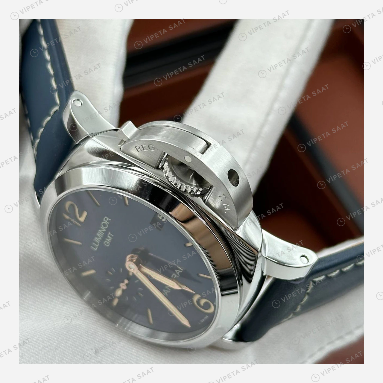 Panerai 44 mm PAM01314 Luminor Marina Mavi Kadran Super Clone ETA Eta Saat detay 5