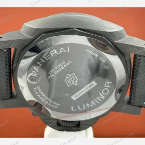 Panerai 44 mm PAM01314 Luminor Marina Siyah Kadran Mavi Detay Super Clone ETA Eta Saat karşıdan görünüm